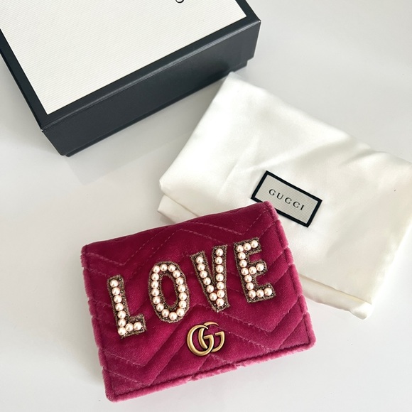 Authentic Gucci Velvet Pearl Embroidered Marmont Rose Raspberry Wallet Card Case - Picture 3 of 6